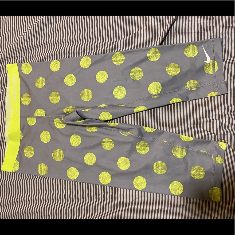 Nike pro leggings